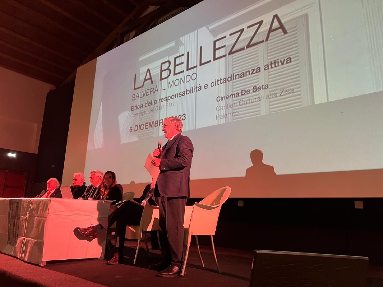 Etica della responsabilità e cittadinanza attiva - La bellezza